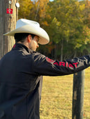 Jaqueta Ariat Logo 2.0 Softshell Preta/Vermelha Indpot SMU